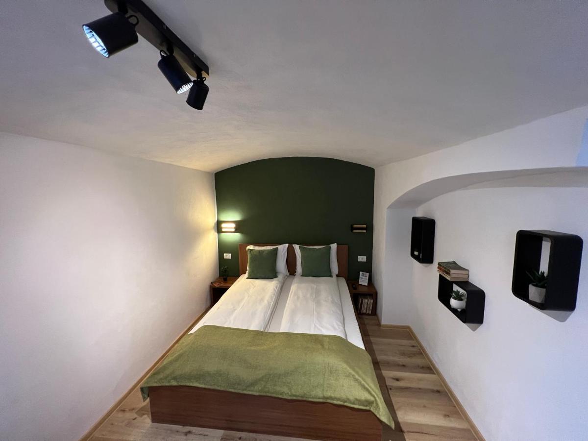 Timhouse Hotell Timişoara Exteriör bild