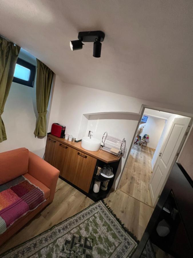 Timhouse Hotell Timişoara Exteriör bild