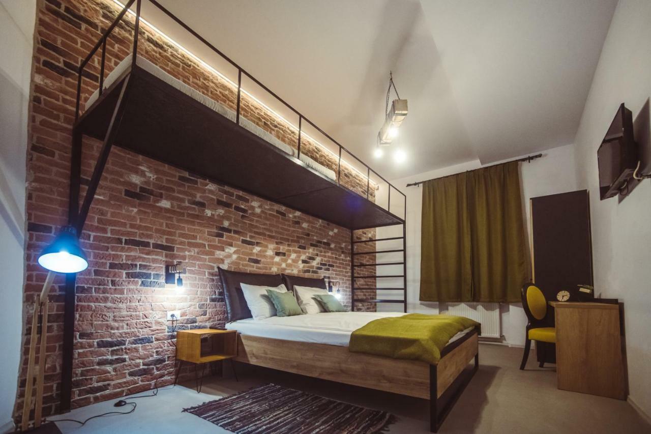 Timhouse Hotell Timişoara Exteriör bild